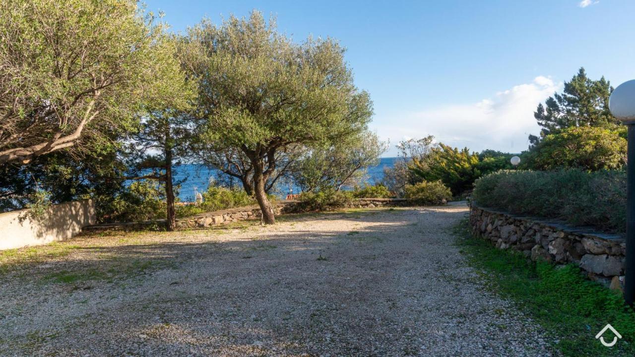 Villa Al Mare - Cala Gonone Dorgali Bagian luar foto