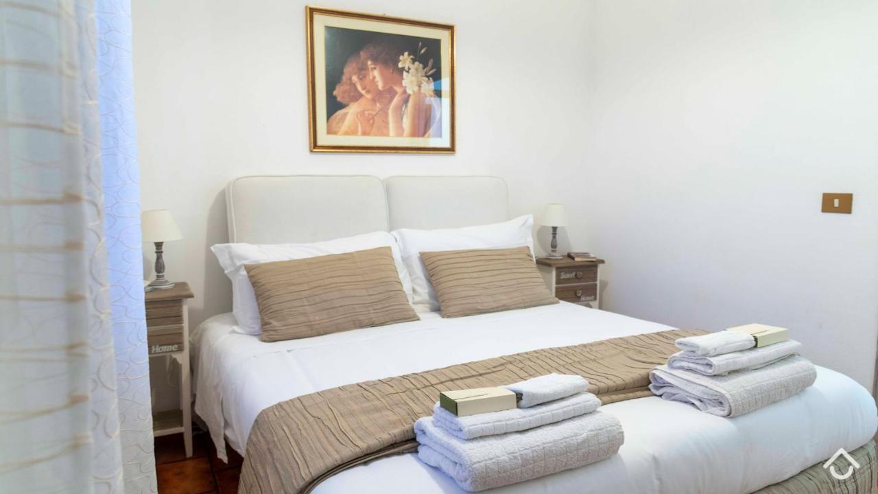 Villa Al Mare - Cala Gonone Dorgali Bagian luar foto