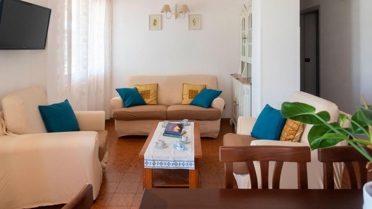 Villa Al Mare - Cala Gonone Dorgali Bagian luar foto
